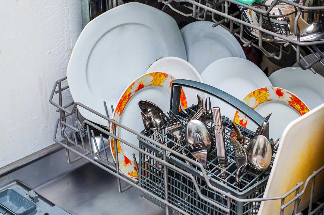 Oppvaskmaskin og kurvhjul